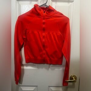 Fabletics Athletic Cropped Seamless Sweater